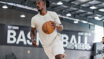 巴特勒展望新赛季：罗宾会拼了命 蝙蝠侠就是蝙蝠侠 追梦是战车