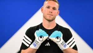 官方：拜仁门将佩雷茨租借加盟汉堡，为期一个赛季