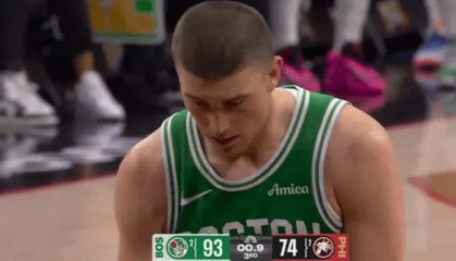 星空体育app下载-凯尔特人三节95-74领先76人，普里查德独砍32分&amp;amp;恩比德22分