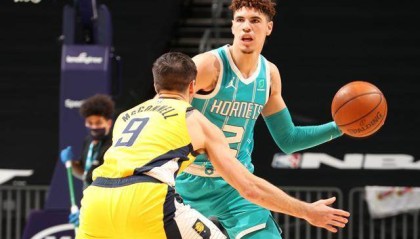 星空体育平台-出色表现引发开拓者更衣室讨论 三球未来无可限量